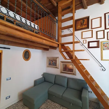 4 Canti Central Loft & Ground Floor-3